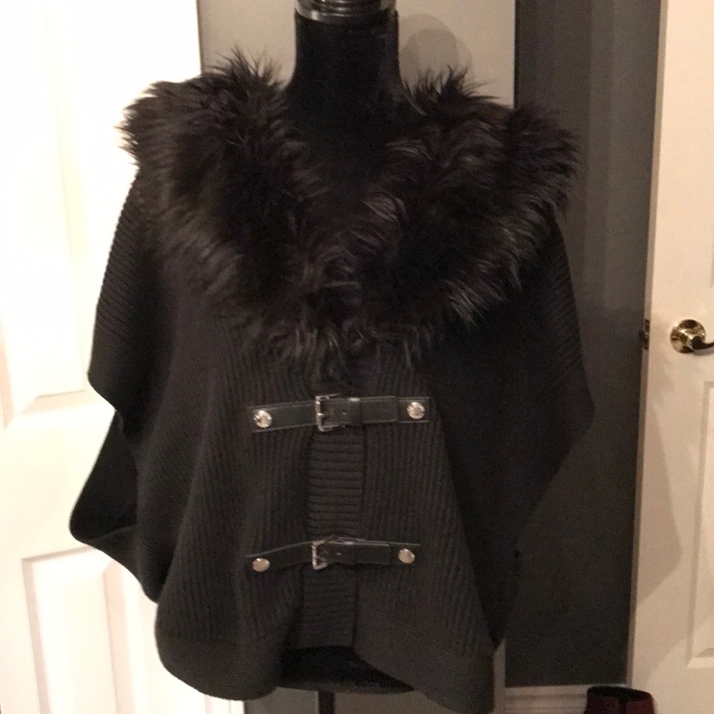 Michel Kors sweater vest